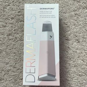 Dermaflash Pore Extractor & Serum Infuser